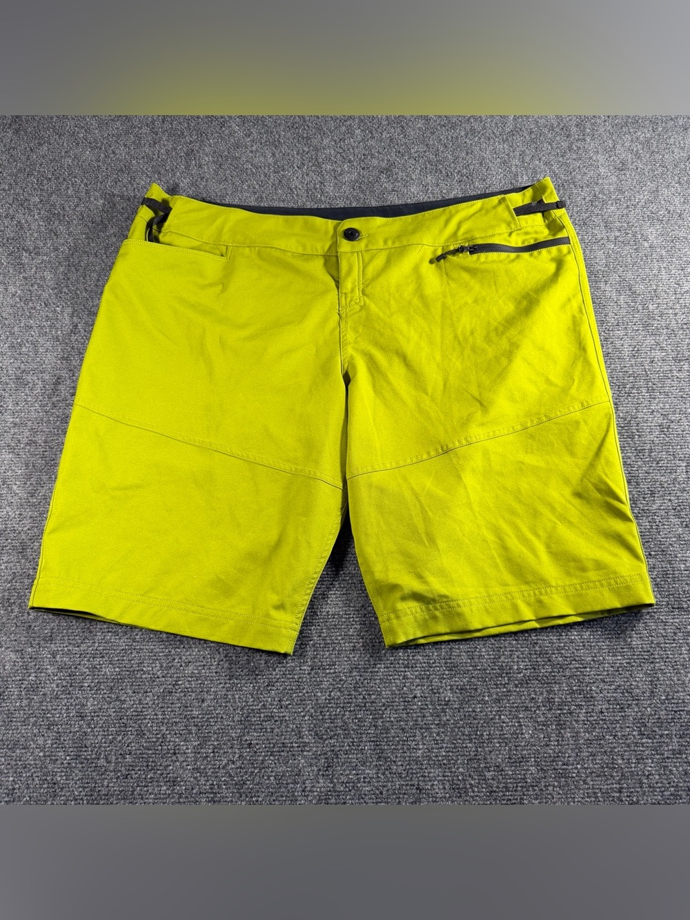 Specialized Trail Shorts with Liner Women's XXL Green Woodbine Multiple Pockets